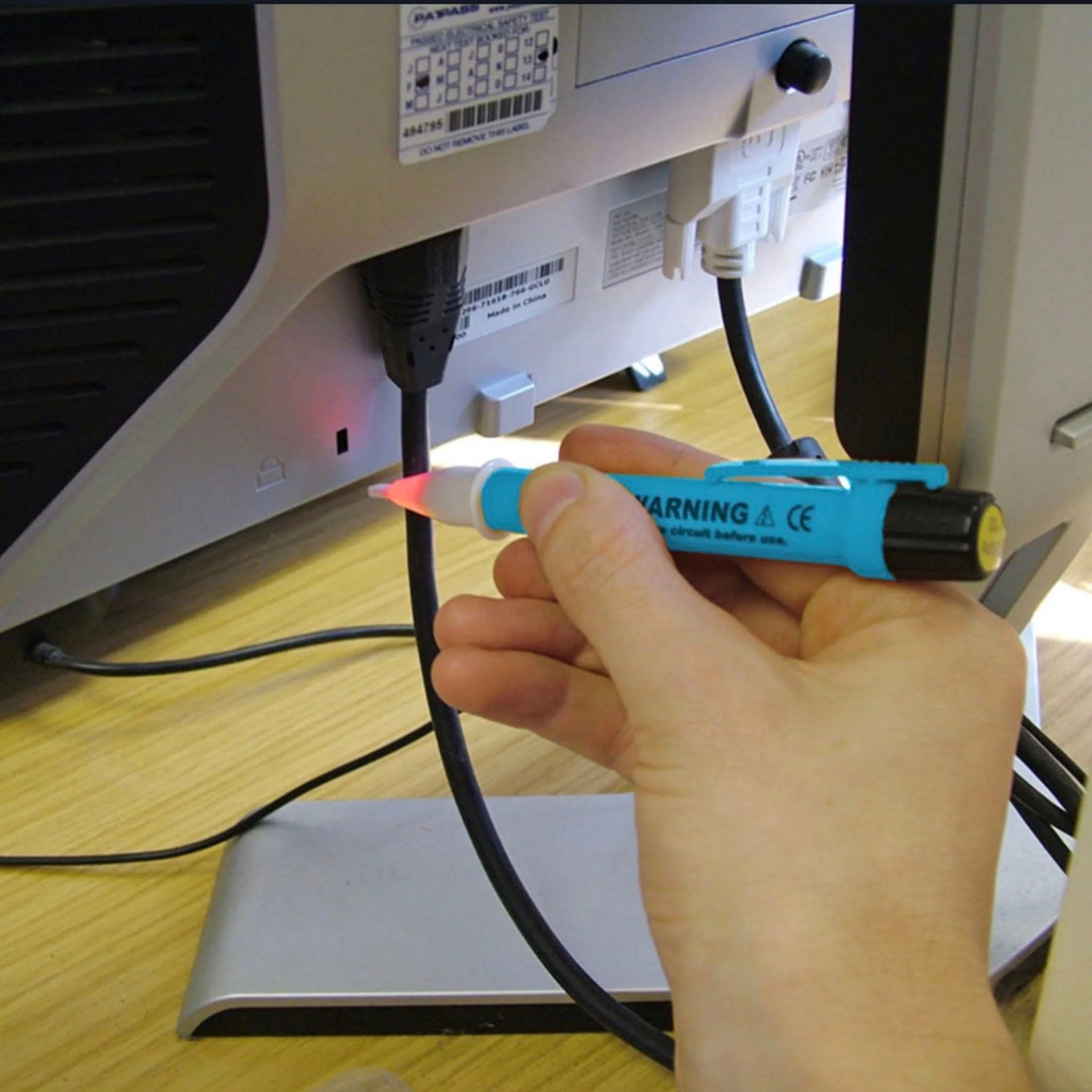 Faithfull Voltage Detector Pen 50V-1000V AC - Image 2