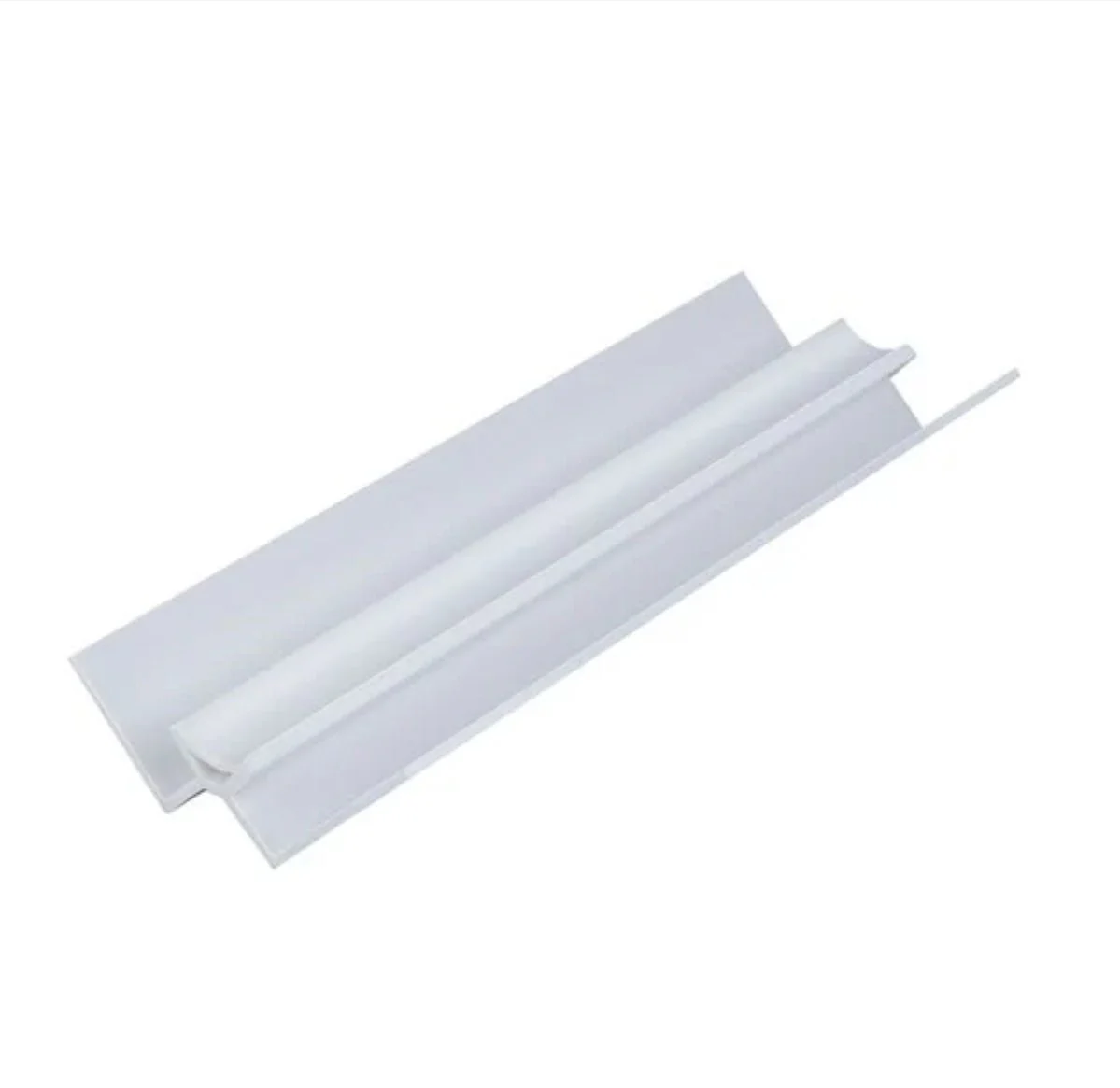 GEOPANEL WIDE INTERNAL CORNER WHITE 10MM - 2.4 METRE