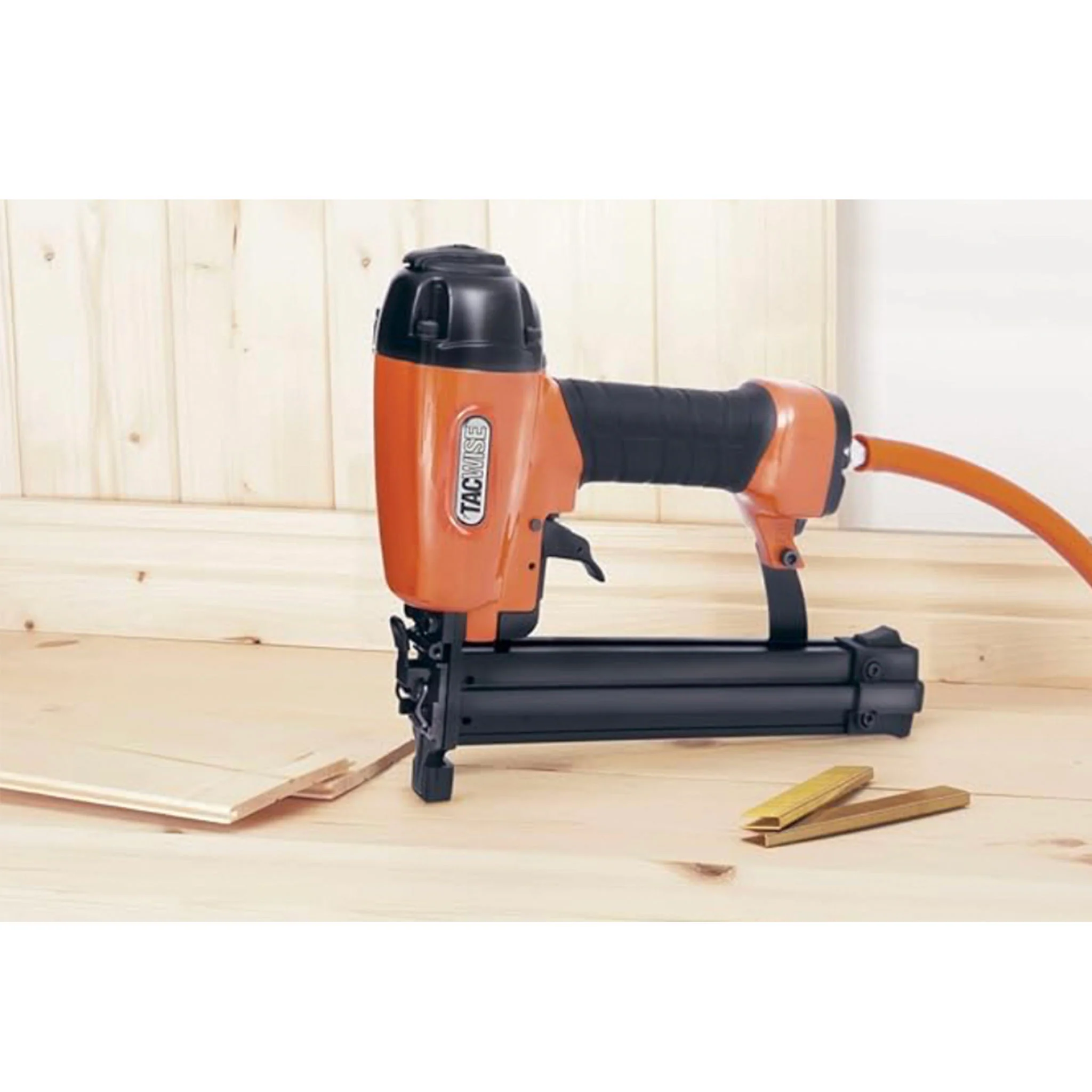 Tacwise C9032V Narrow Crown Air Stapler Fires Type 90 - 12-32mm Staples - Image 2