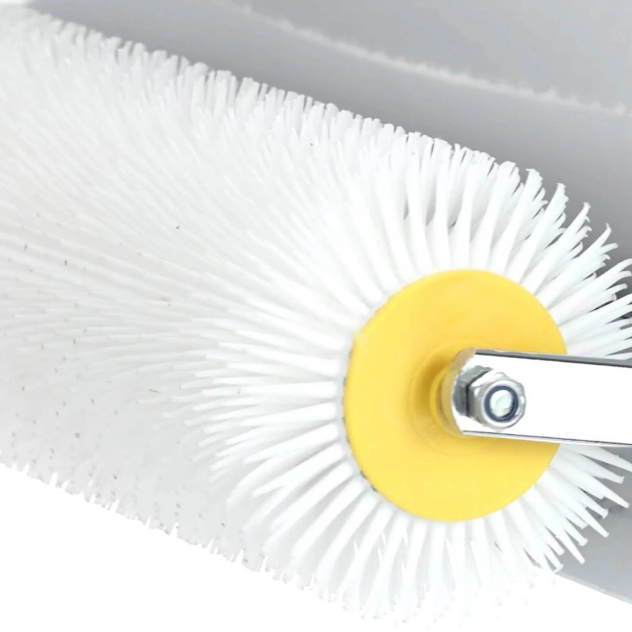 Vitrex Spiked Compound Screeding Aeration Roller 500mm x 21mm - Image 2